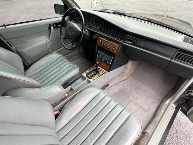 Photo 5 from auction – 1993 MERCEDES-BENZ 190 E 2.6 with VIN WDBDA29D2PG075685