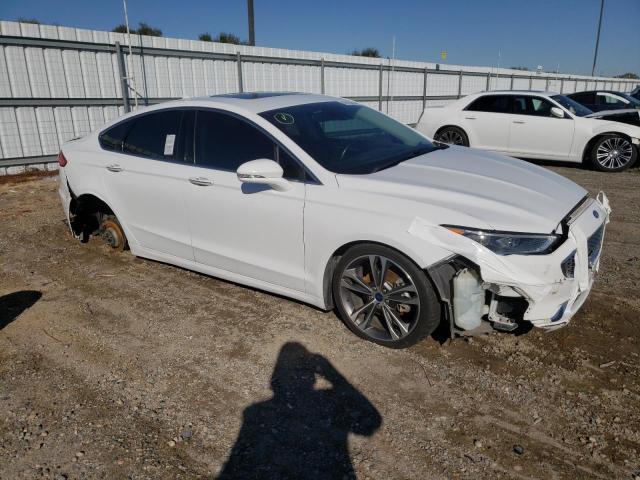 Photo 4 from auction – 2020 FORD FUSION TIT with VIN 3FA6P0D97LR115588