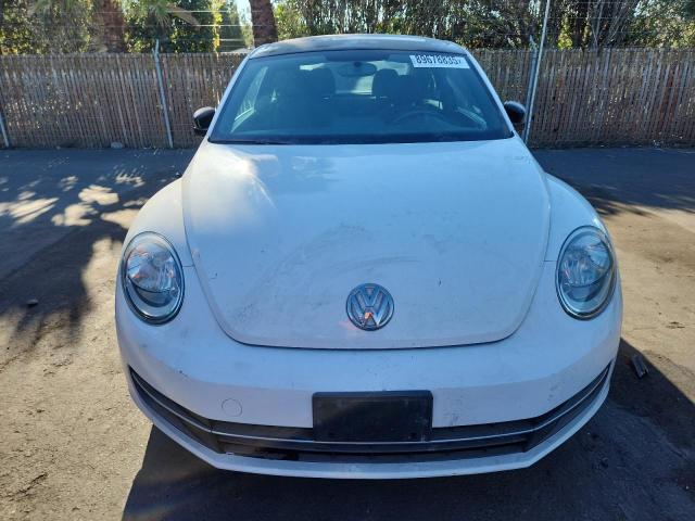 Photo 5 from auction – 2012 VOLKSWAGEN BEETLE TUR with VIN 3VWVA7AT3CM647981