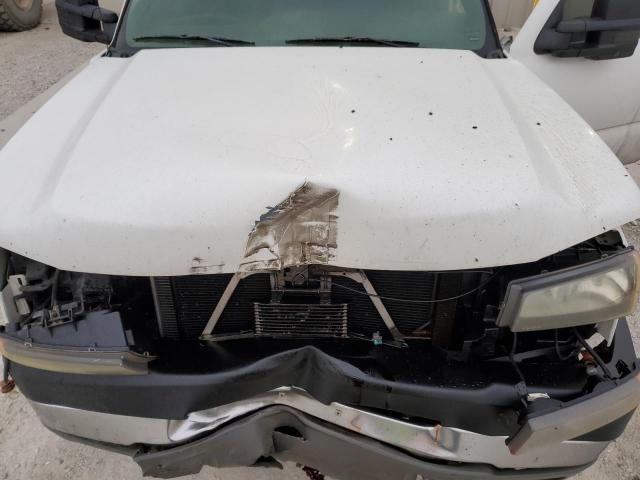 Photo 11 from auction – 2005 CHEVROLET SILVERADO with VIN 1GCHK23U15F940691