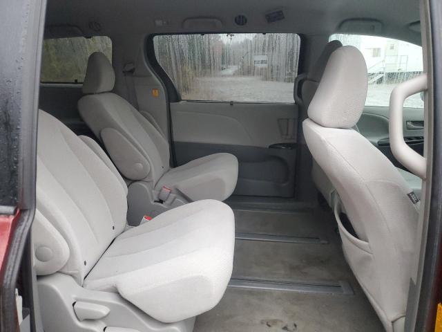 Photo 11 from auction – 2013 TOYOTA SIENNA LE with VIN 5TDJK3DC9DS066957