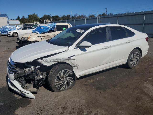 VOLKSWAGEN JETTA SEL 2020 with VIN 3VWEB7BU2LM070381 - Photo from auction