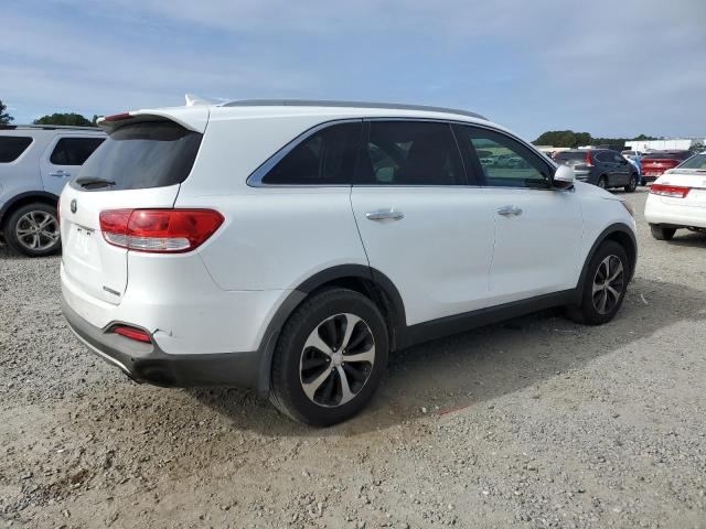 Photo 3 from auction – 2016 KIA SORENTO EX with VIN 5XYPH4A14GG068392