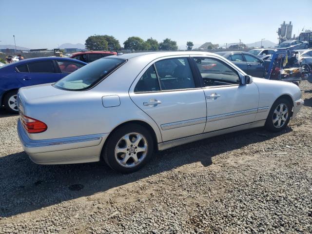 Фото 3 с аукциона – 2002 MERCEDES-BENZ E 320 с VIN WDBJF65J32B410689