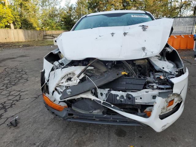 Photo 5 from auction – 2015 FORD ESCAPE S with VIN 1FMCU0F75FUB64198