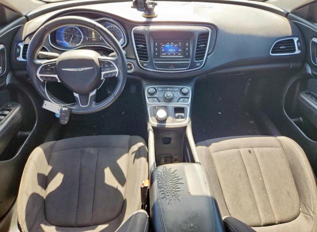 Photo 8 from auction – 2015 CHRYSLER 200 LIMITE with VIN 1C3CCCAB8FN600092