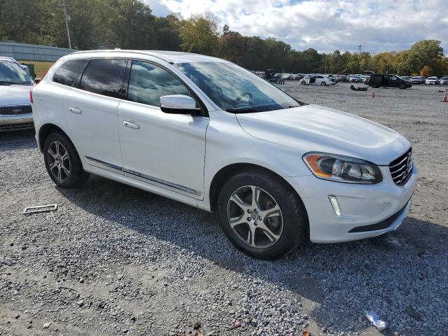 Photo 4 from auction – 2015 VOLVO XC60 T6 PR with VIN YV449MDK6F2687134