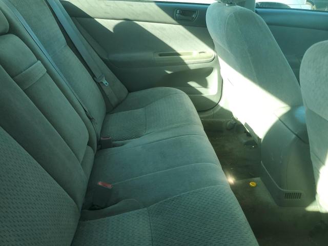 Photo 10 from auction – 2002 TOYOTA CAMRY LE with VIN 4T1BE32K32U582032