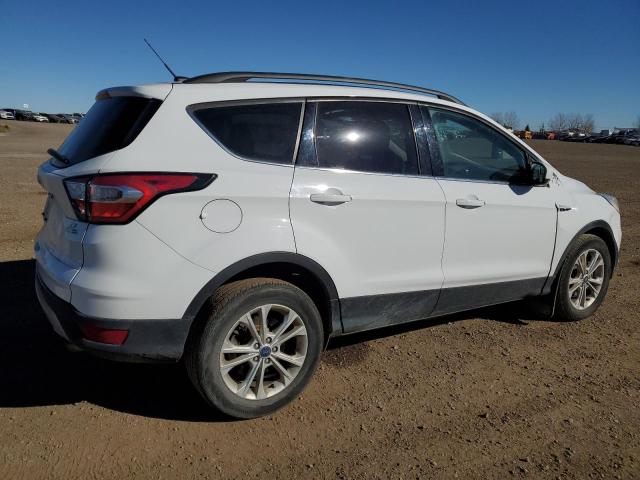 Photo 3 from auction – 2017 FORD ESCAPE SE with VIN 1FMCU9GD5HUD69788