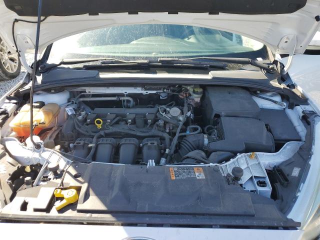 Photo 12 from auction – 2016 FORD FOCUS SE with VIN 1FADP3K29GL391046
