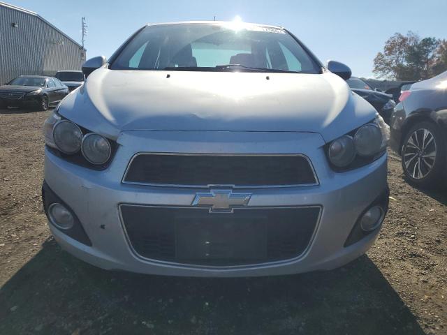Photo 5 from auction – 2016 CHEVROLET SONIC LT with VIN 1G1JC5SG5G4123713
