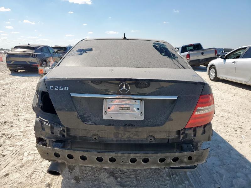 Photo 6 from auction – 2013 MERCEDES-BENZ C 250 with VIN WDDGF4HB4DA862010