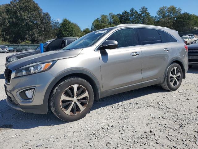 KIA SORENTO EX 2017 with VIN 5XYPH4A56HG315805 - Photo from auction