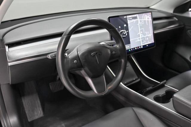 Photo 9 from auction – 2018 TESLA MODEL 3 with VIN 5YJ3E1EB5JF128896