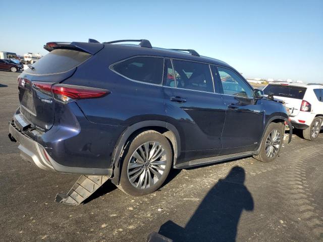 Photo 3 from auction – 2021 TOYOTA HIGHLANDER with VIN 5TDEBRCH8MS062271