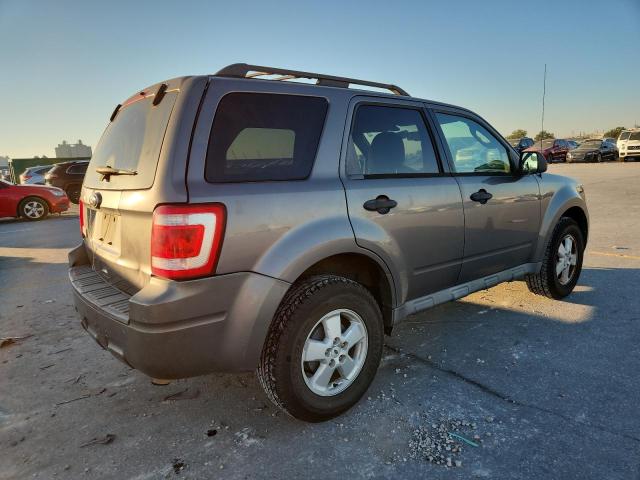 Zdjęcie 3 z aukcji – 2010 FORD ESCAPE XLT z VIN 1FMCU0D74AKC05752