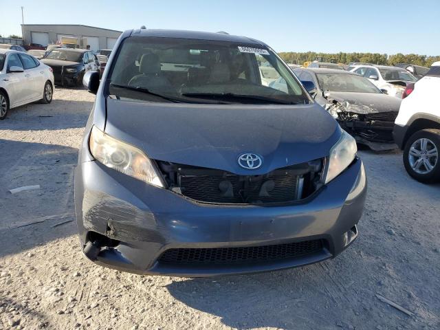 Photo 5 from auction – 2015 TOYOTA SIENNA XLE with VIN 5TDYK3DC2FS530978