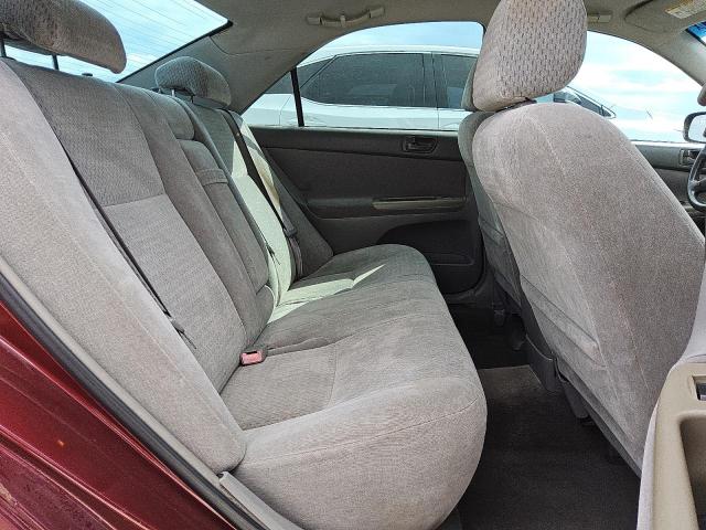 Photo 10 from auction – 2002 TOYOTA CAMRY LE with VIN 4T1BE32K82U082402