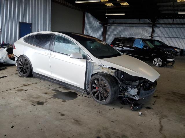 Photo 4 from auction – 2020 TESLA MODEL X with VIN 5YJXCDE49LF262985