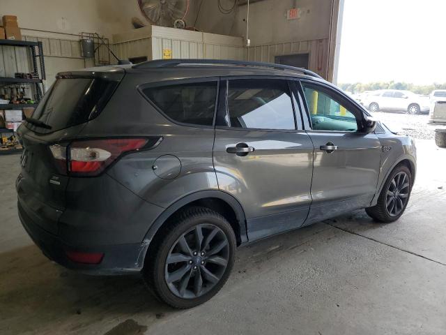 Photo 3 from auction – 2017 FORD ESCAPE SE with VIN 1FMCU0G99HUC76344