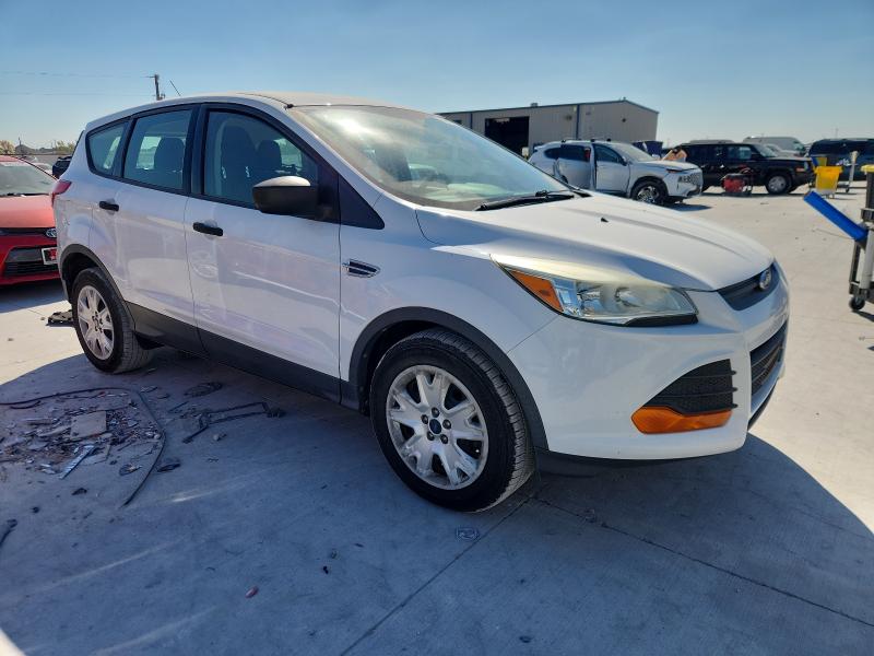 Photo 4 from auction – 2014 FORD ESCAPE S with VIN 1FMCU0F78EUC92207