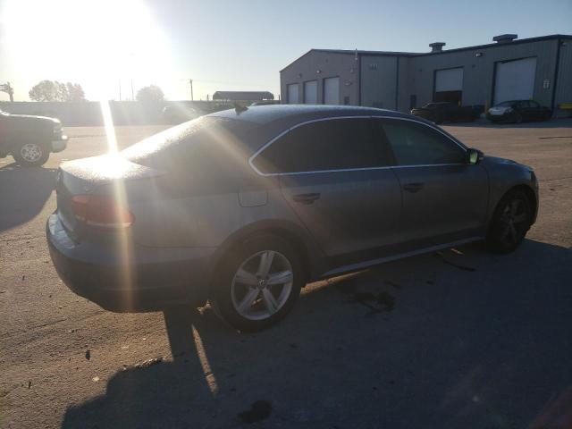 Photo 3 from auction – 2015 VOLKSWAGEN PASSAT S with VIN 1VWAS7A34FC082710