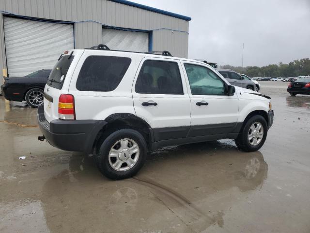 Photo 3 from auction – 2003 FORD ESCAPE with VIN 1FMYU93183KD75039