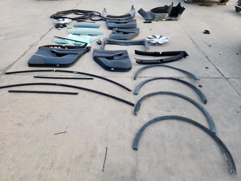 Photo 12 from auction – 2021 TESLA MODEL Y with VIN 5YJYGDEE0MF287048