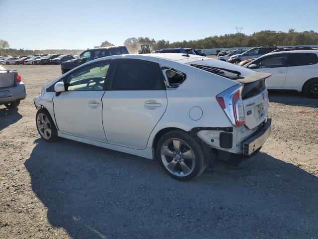 Photo 2 from auction – 2013 TOYOTA PRIUS with VIN JTDKN3DU2D5601962