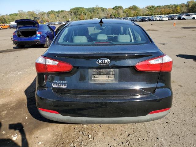 Photo 6 from auction – 2016 KIA FORTE LX with VIN KNAFK4A60G5539954