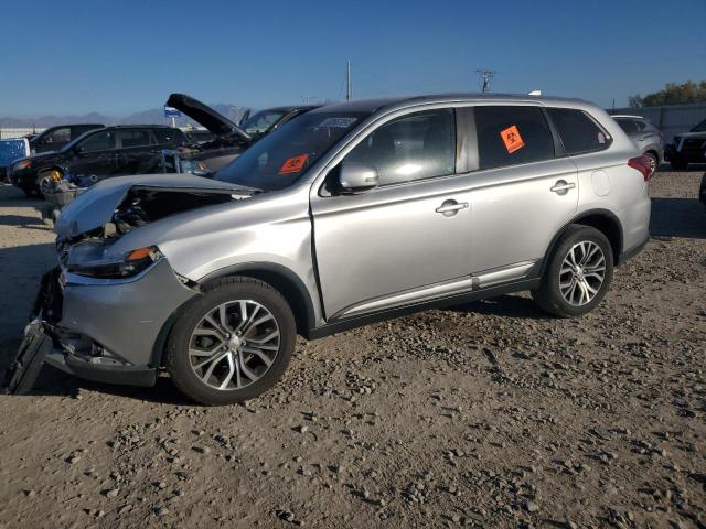 MITSUBISHI OUTLANDER 2018 with VIN JA4AZ3A32JZ019323 - Photo from auction