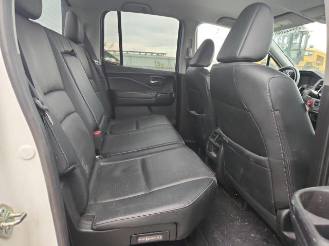 Photo 10 from auction – 2017 HONDA RIDGELINE with VIN 5FPYK3F67HB008823