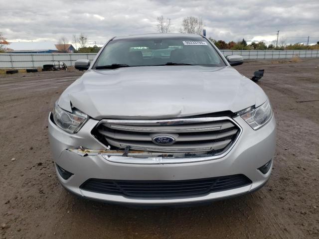 Photo 5 from auction – 2016 FORD TAURUS SEL with VIN 1FAHP2H85GG136037