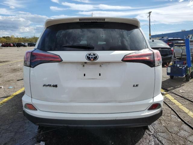 Photo 6 from auction – 2018 TOYOTA RAV4 LE with VIN 2T3ZFREV8JW444321