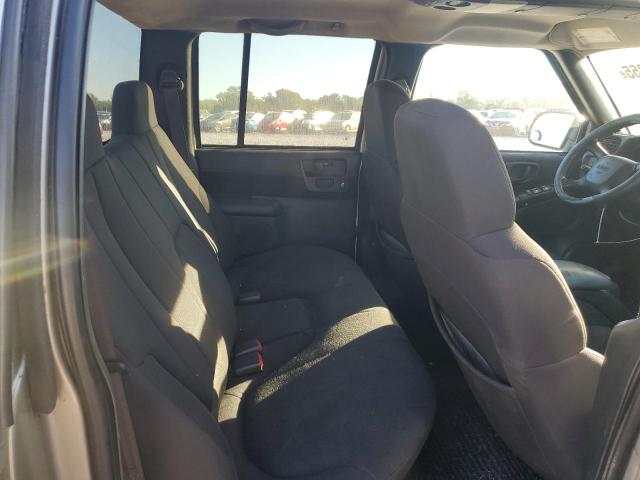 Photo 10 from auction – 2004 GMC SONOMA with VIN 1GTDT13X74K122498