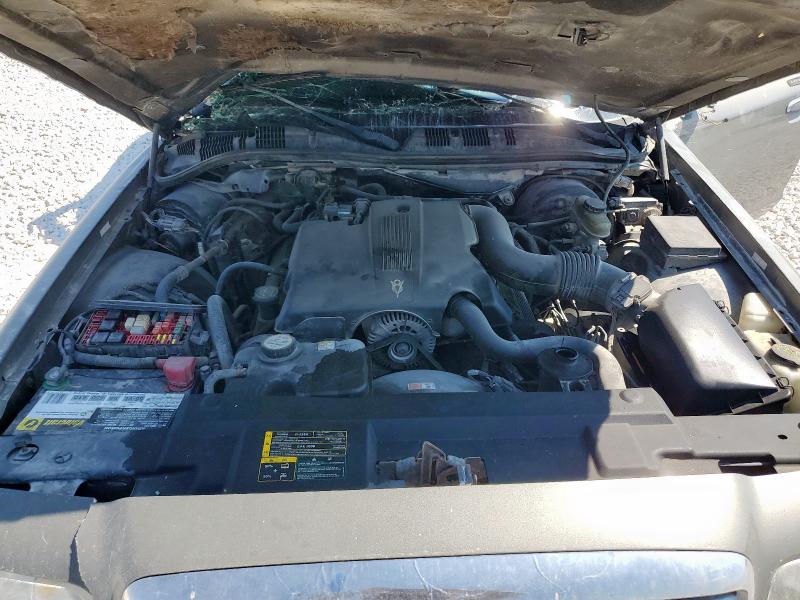 Photo 11 from auction – 2003 FORD CROWN VICT with VIN 2FAHP74W93X154854
