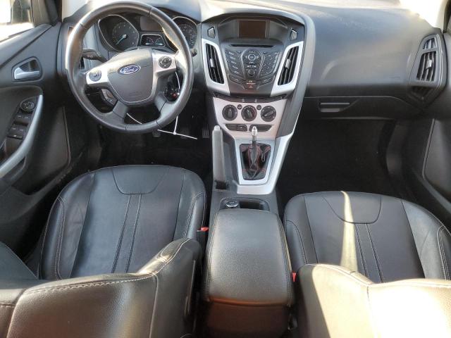 Zdjęcie 8 z aukcji – 2014 FORD FOCUS SE z VIN 1FADP3K20EL213491