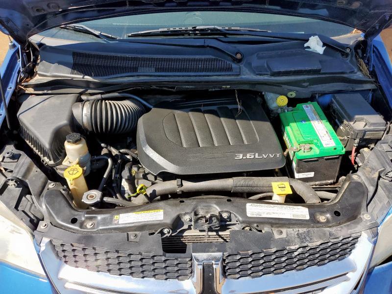 Photo 12 from auction – 2011 DODGE GRAND CARA with VIN 2D4RN4DG9BR764058