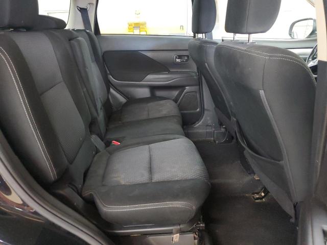 Photo 11 from auction – 2017 MITSUBISHI OUTLANDER with VIN JA4AZ2A33HZ030660