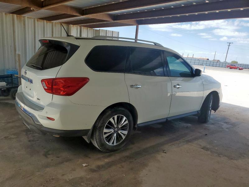 Photo 3 from auction – 2017 NISSAN PATHFINDER with VIN 5N1DR2MN5HC908846
