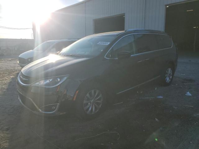 CHRYSLER PACIFICA T 2018 with VIN 2C4RC1BG2JR142100 - Photo from auction