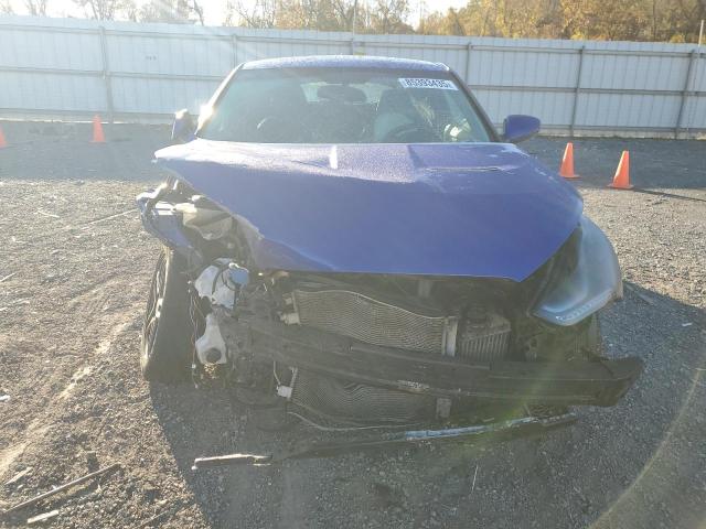Photo 5 from auction – 2013 HYUNDAI VELOSTER T with VIN KMHTC6AE2DU149389