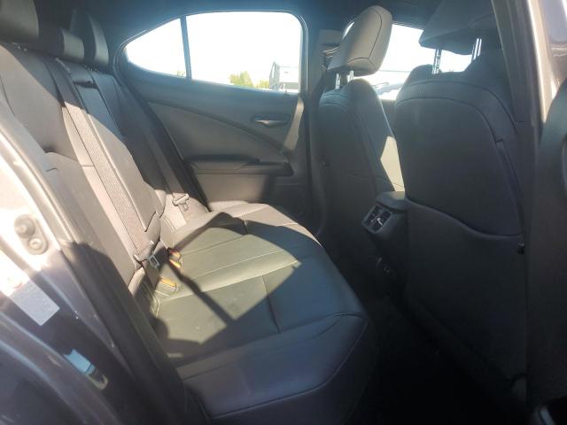 Photo 10 from auction – 2019 LEXUS UX 200 with VIN JTHY3JBH6K2016521