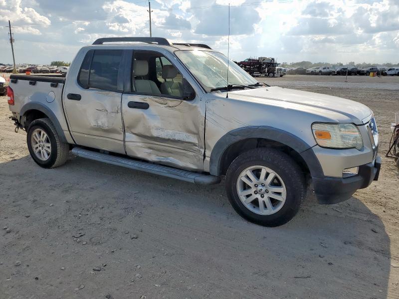 Photo 4 from auction – 2008 FORD EXPLORER S with VIN 1FMEU31E68UA31856