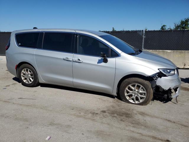 Photo 4 from auction – 2024 CHRYSLER PACIFICA T with VIN 2C4RC1FG8RR140924