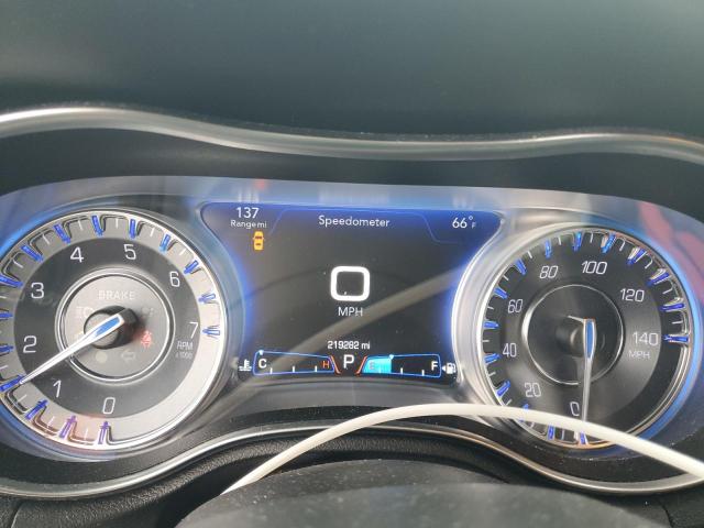 Photo 9 from auction – 2018 CHRYSLER 300 TOURING with VIN 2C3CCAAG8JH190878