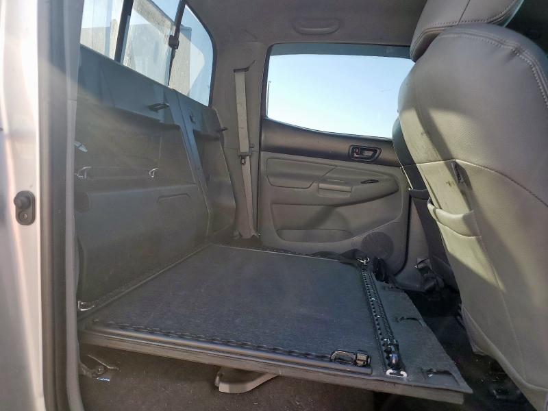 Photo 10 from auction – 2012 TOYOTA TACOMA DOU with VIN 5TFLU4EN2CX040279