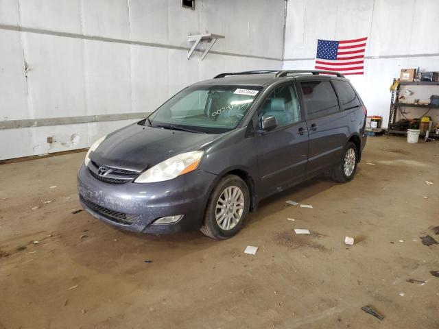 TOYOTA SIENNA XLE 2007 with VIN 5TDBK22C57S007412 - Photo from auction