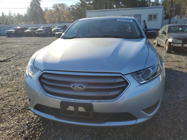 Photo 5 from auction – 2015 FORD TAURUS SE with VIN 1FAHP2D89FG107189