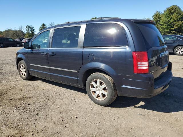 Photo 2 from auction – 2010 CHRYSLER TOWN AND C with VIN 2A4RR8DX0AR368411